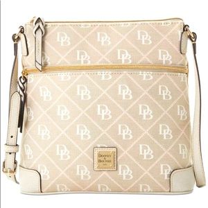 Dooney & Bourke MaxiQuilt Crossbody HM264 NWT
